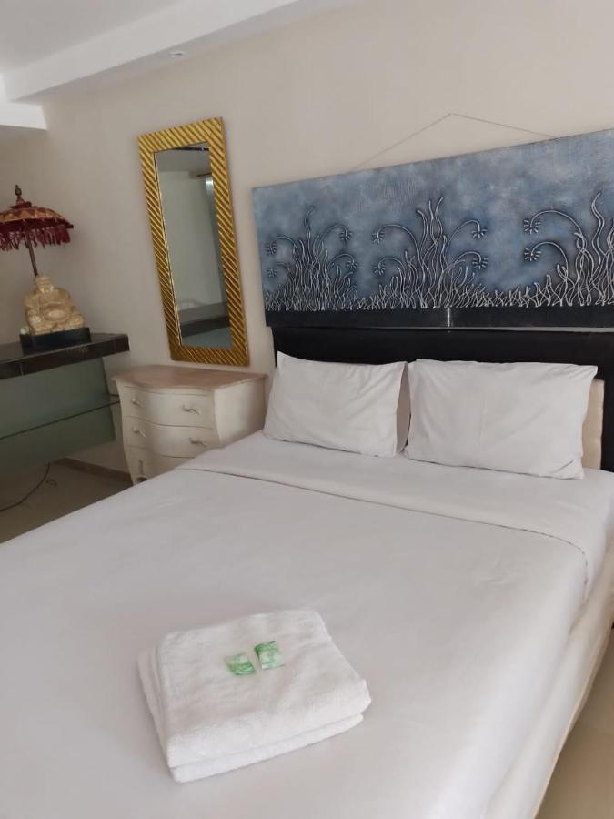Marinos Place Legian Εξωτερικό φωτογραφία